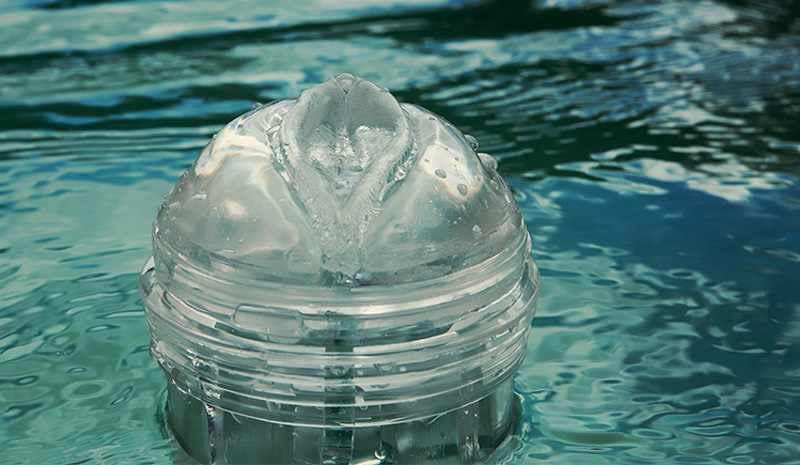 am-dao-gia-den-pin-trong-suot-7